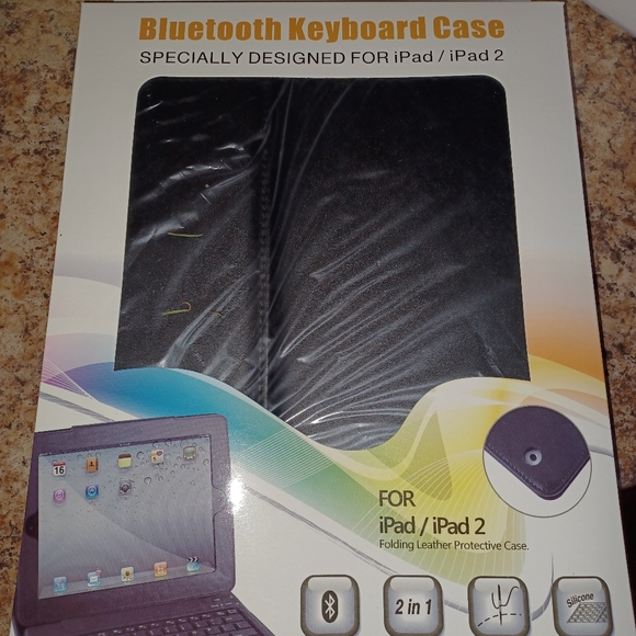 New bluetooth keyboard case speciially designed for ipad 1 ipad 2 - Picture 3 of 8